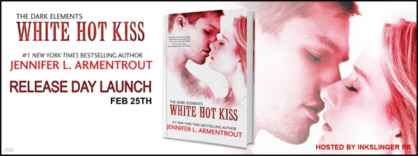 Release Day Launch / ARC Review: White Hot Kiss by Jennifer L. Armentrout + Giveaway!